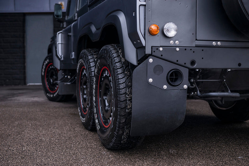 6 X 6 CIVILIAN CARRIER DEFENDER - Image 8