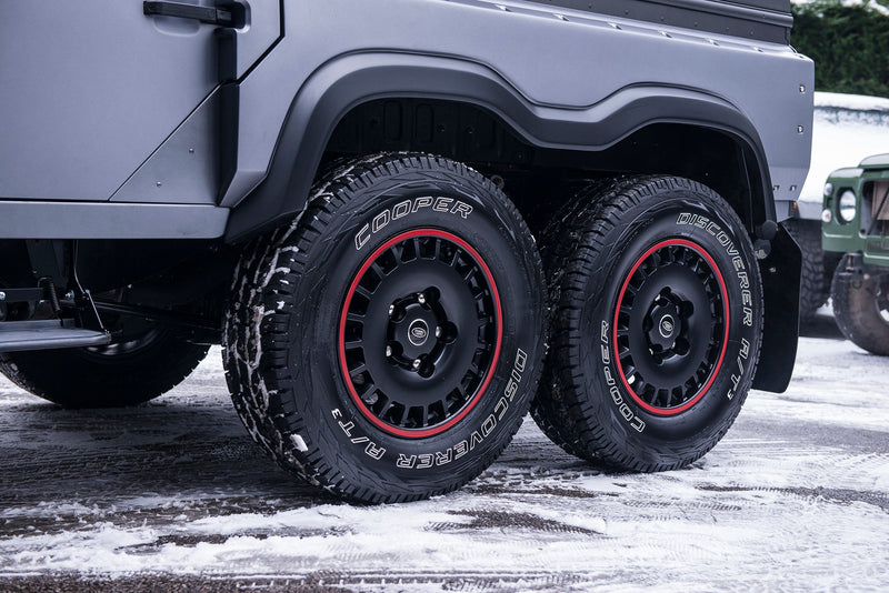 6 X 6 CIVILIAN CARRIER DEFENDER - Image 7