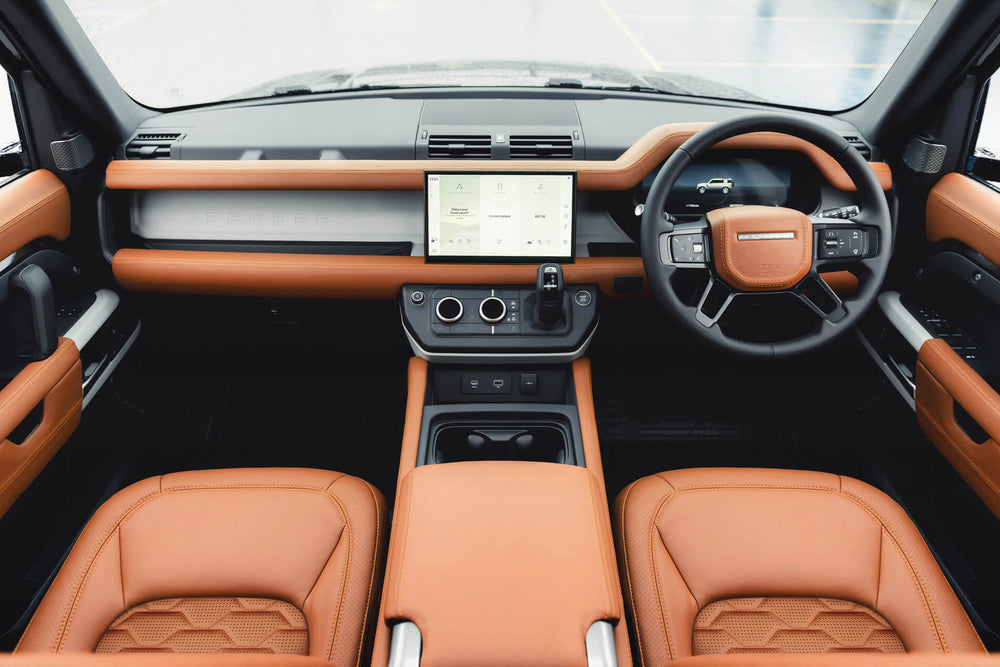 Land Rover Defender 110 Clam Shell Design Leather Interior - Image 9