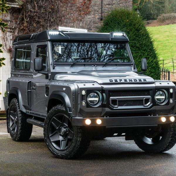 Classic Land Rover Defender 90 Wide Track
