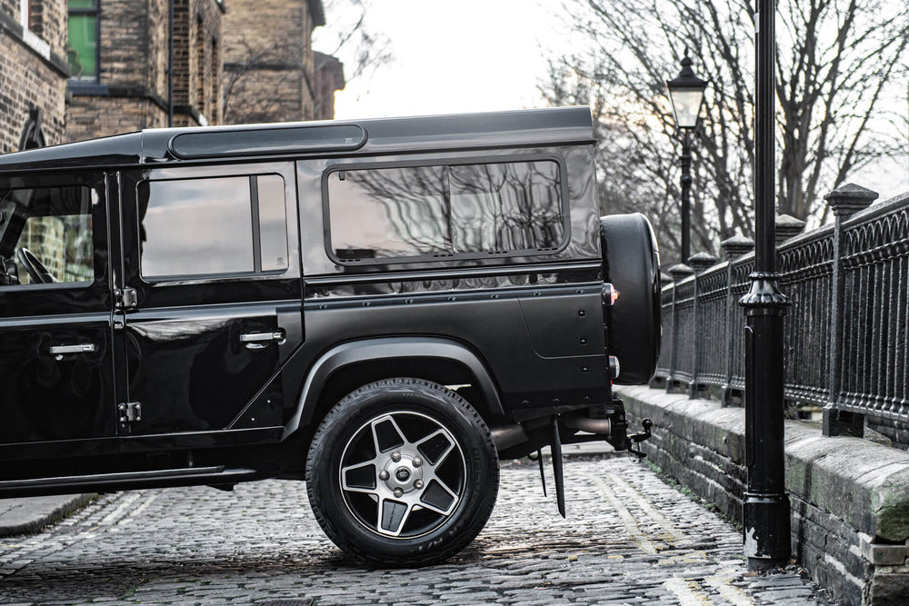 Wide Track Classic Defender 110 V8 Works - Image 27