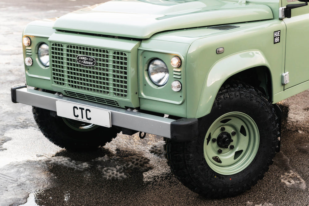 Heritage Edition Defender - Image 29