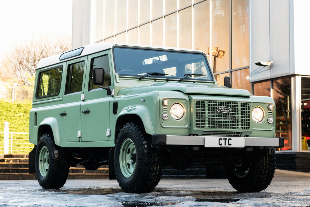 Heritage Edition Defender - Image 3