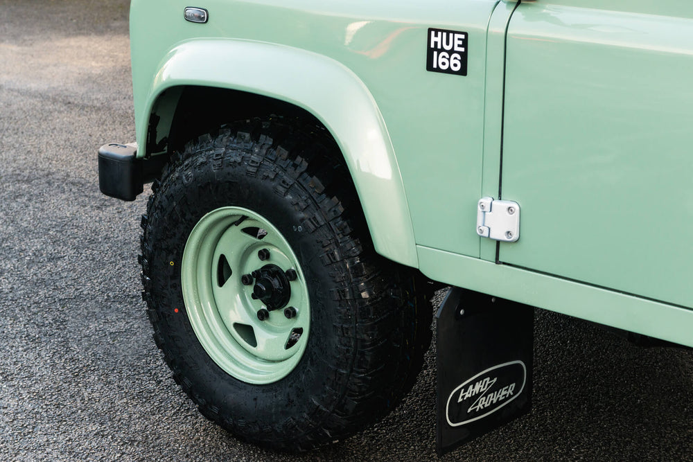 Heritage Edition Defender - Image 40