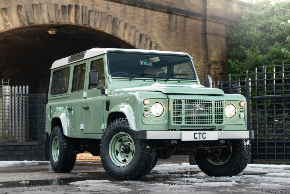 Heritage Edition Defender - Image 34