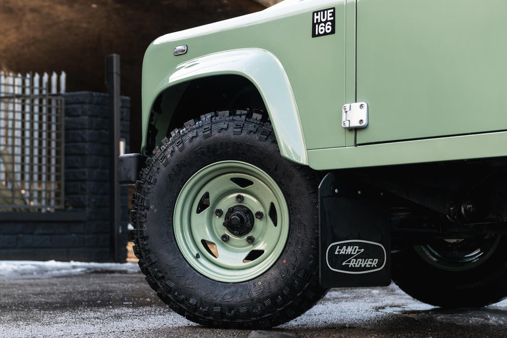 Heritage Edition Defender - Image 23