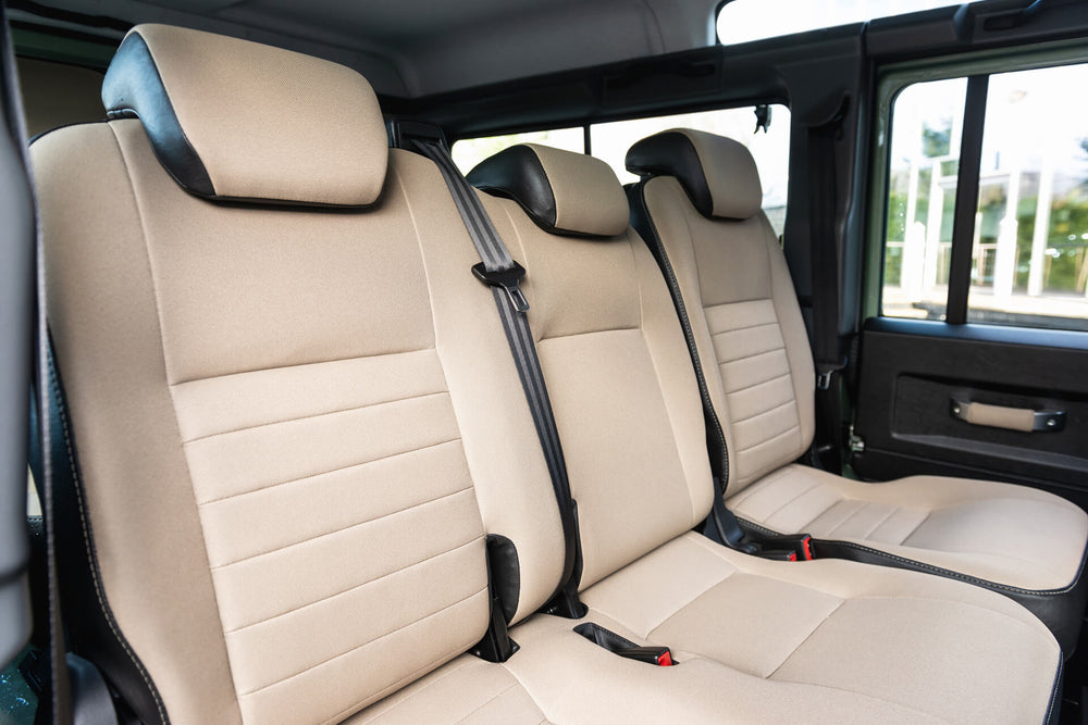 Heritage Edition Defender - Image 71