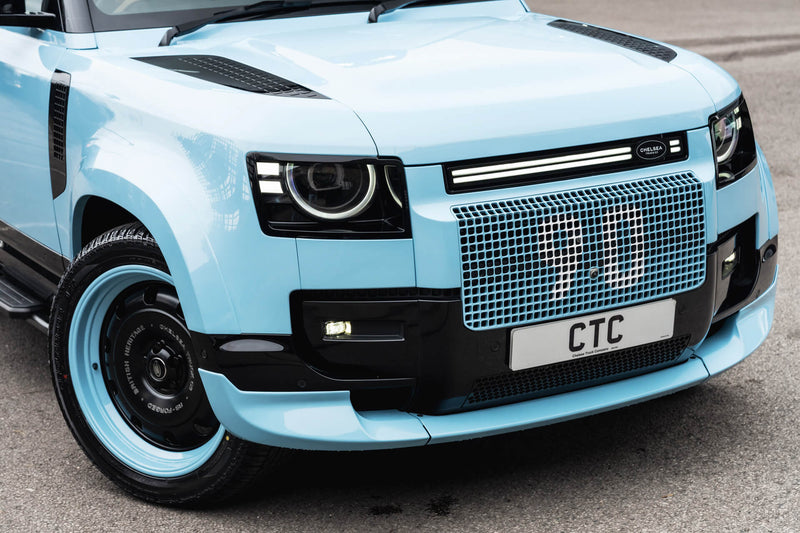 Grille with LED Lightbar for Land Rover Defender (2020 Onwards) - Image 10