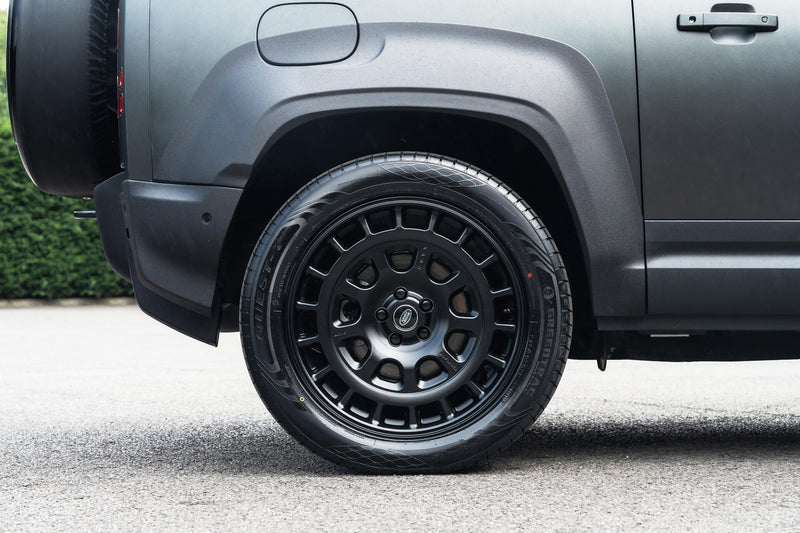 Concept 001 DEFENDER 90 - Image 24