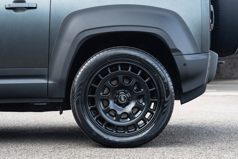 Concept 001 DEFENDER 90 - Image 27