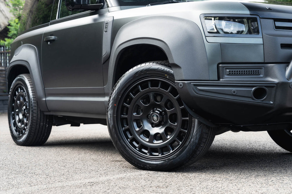 Concept 001 DEFENDER 90 - Image 35