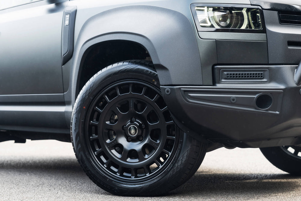 Concept 001 DEFENDER 90 - Image 7