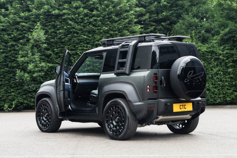 Concept 001 DEFENDER 90 - Image 41