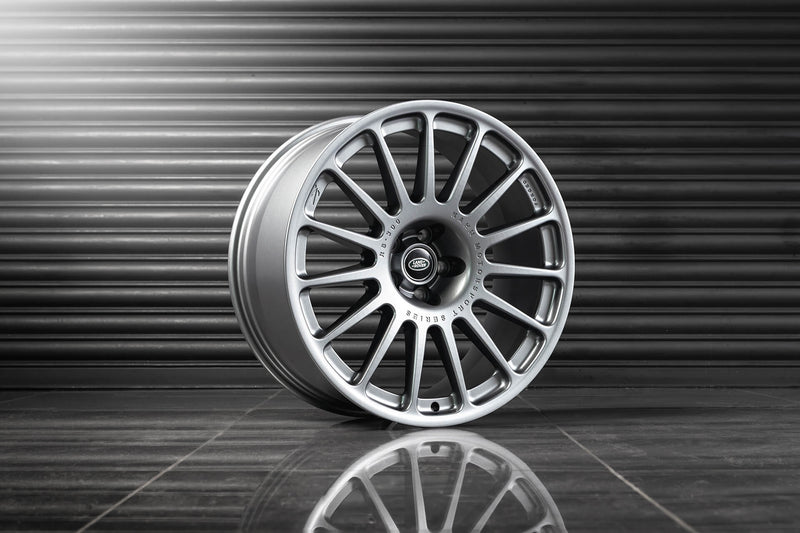 Land Rover Defender (2020-Present) RS 300 Forged Alloy Wheels - Image 2