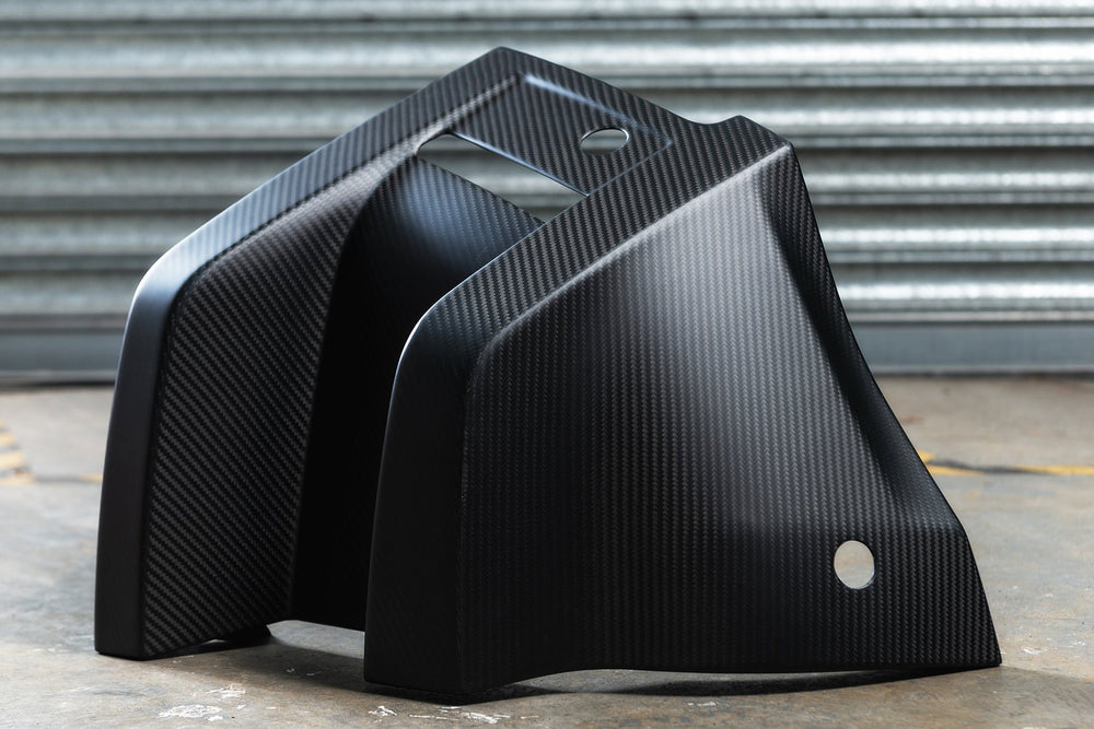 Land Rover Defender (2020-onwards) Exposed Carbon Rear Bumper Spats - Image 19