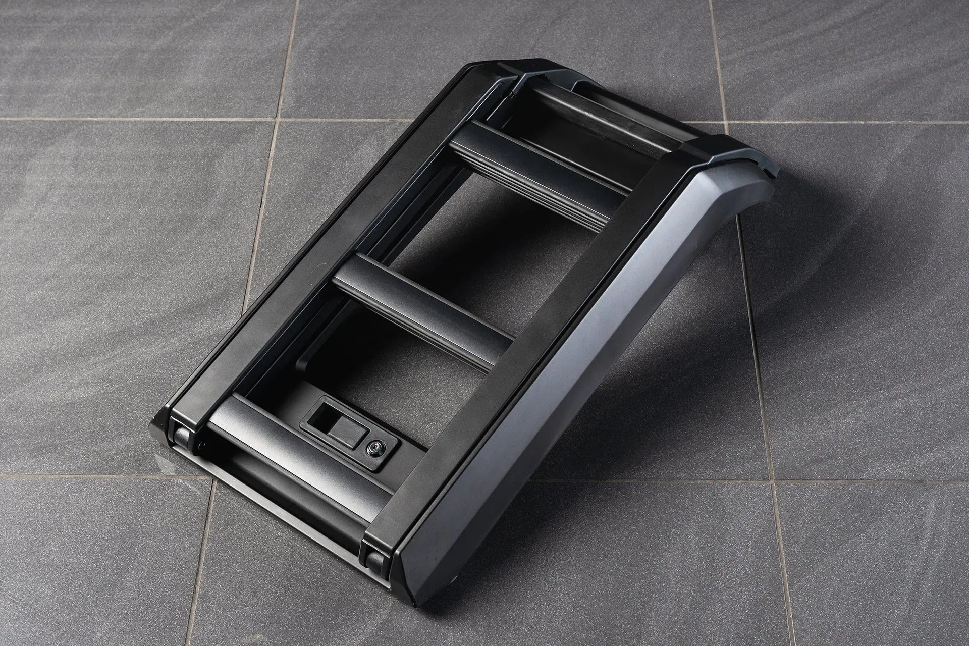 Deployable Side Ladder for Land Rover Defender (2020-Present) – Chelsea ...
