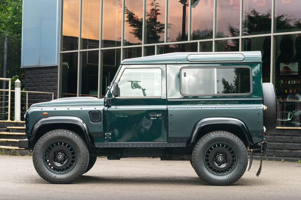 Heritage Remastered Classic Defender 90 - Image 12