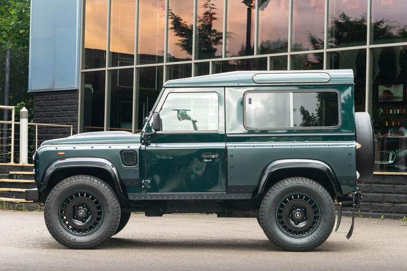Heritage Remastered Classic Defender 90 - Image 12