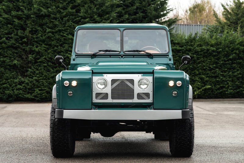 Homage II Defender – A Modern Tribute to the Series 2 - Image 23