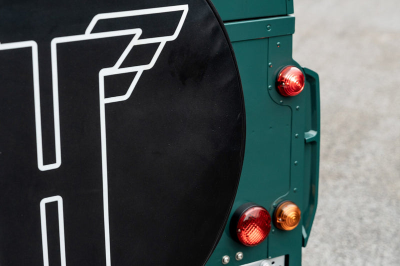 Homage II Defender – A Modern Tribute to the Series 2 - Image 39