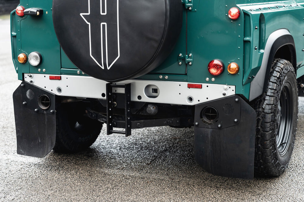 Homage II Defender – A Modern Tribute to the Series 2 - Image 42