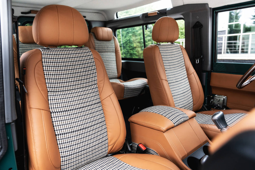 Homage II Defender – A Modern Tribute to the Series 2 - Image 57