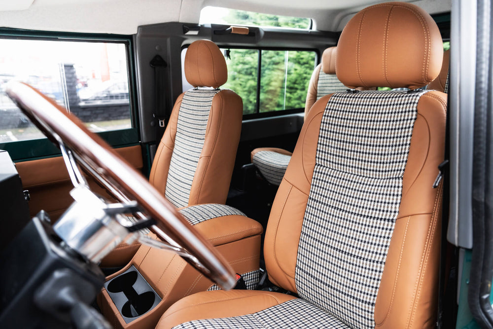 Homage II Defender – A Modern Tribute to the Series 2 - Image 59