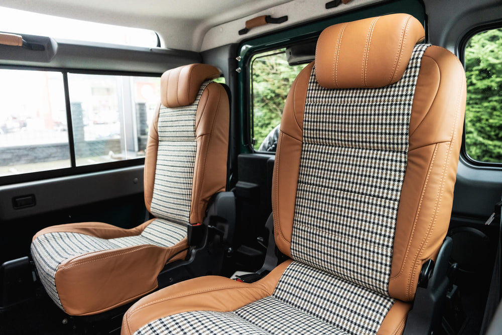 Homage II Defender – A Modern Tribute to the Series 2 - Image 68