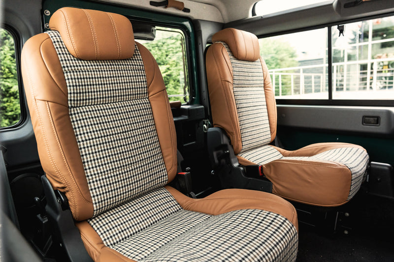 Homage II Defender – A Modern Tribute to the Series 2 - Image 69