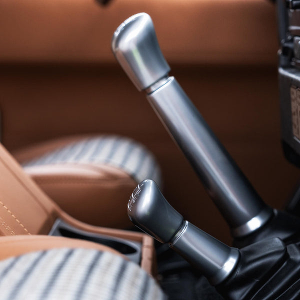 LAND ROVER DEFENDER (1991-2016) GEAR STICK WITH DIFF LOCK Chelsea Truck Company