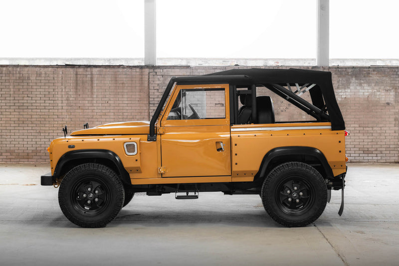 HOMAGE II DEFENDER - Image 24