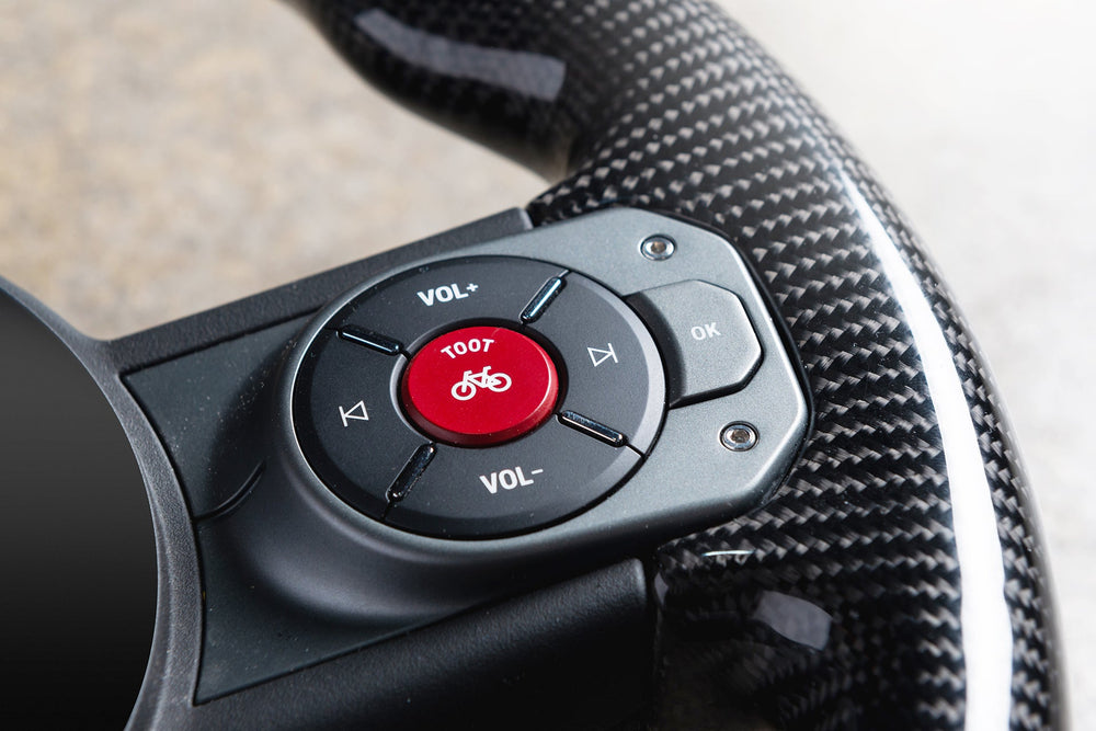 Ineos Grenadier (2023-Present) Chelsea Truck Company Full Carbon Steering Wheel - Image 4