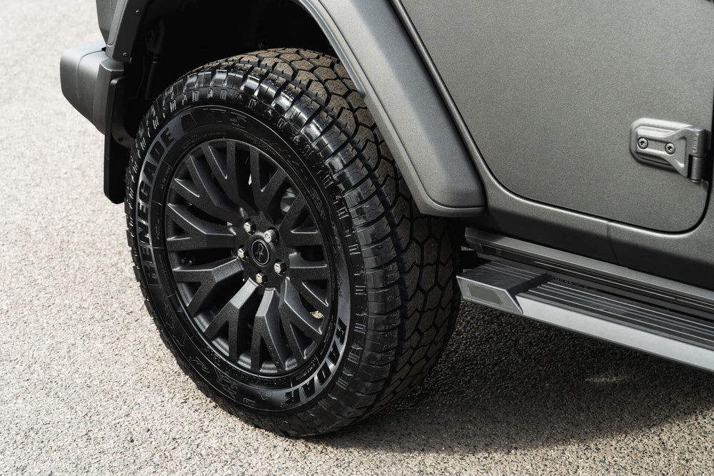 Jeep Wrangler JL (2018-PRESENT) 4 Door Electric Side Steps with lights (running boards) - Image 12
