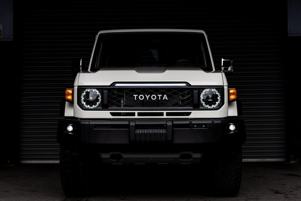 Toyota Land Cruiser 70 (2023-Present) Front Grille with LED Lightbar