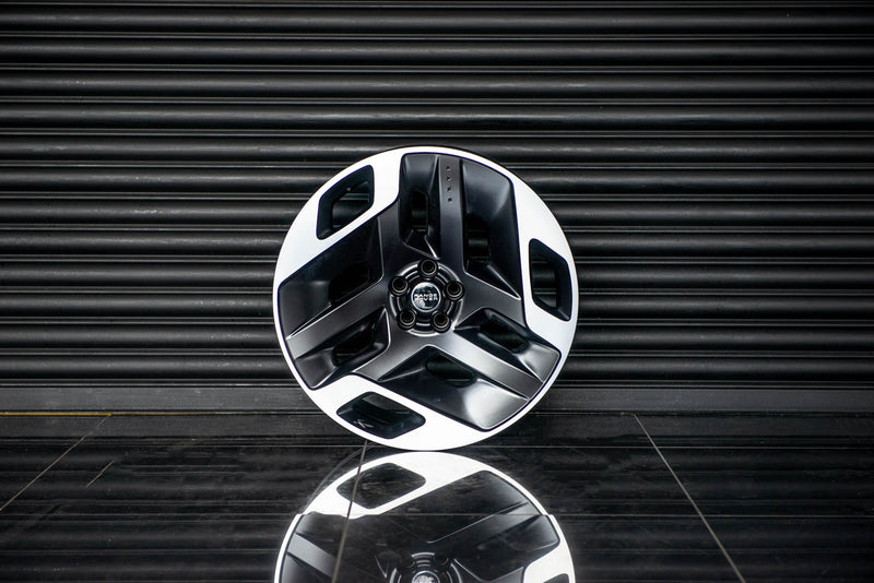 Land Rover Defender (2020-Present) Type 33 Forged Alloy Wheels - Image 2