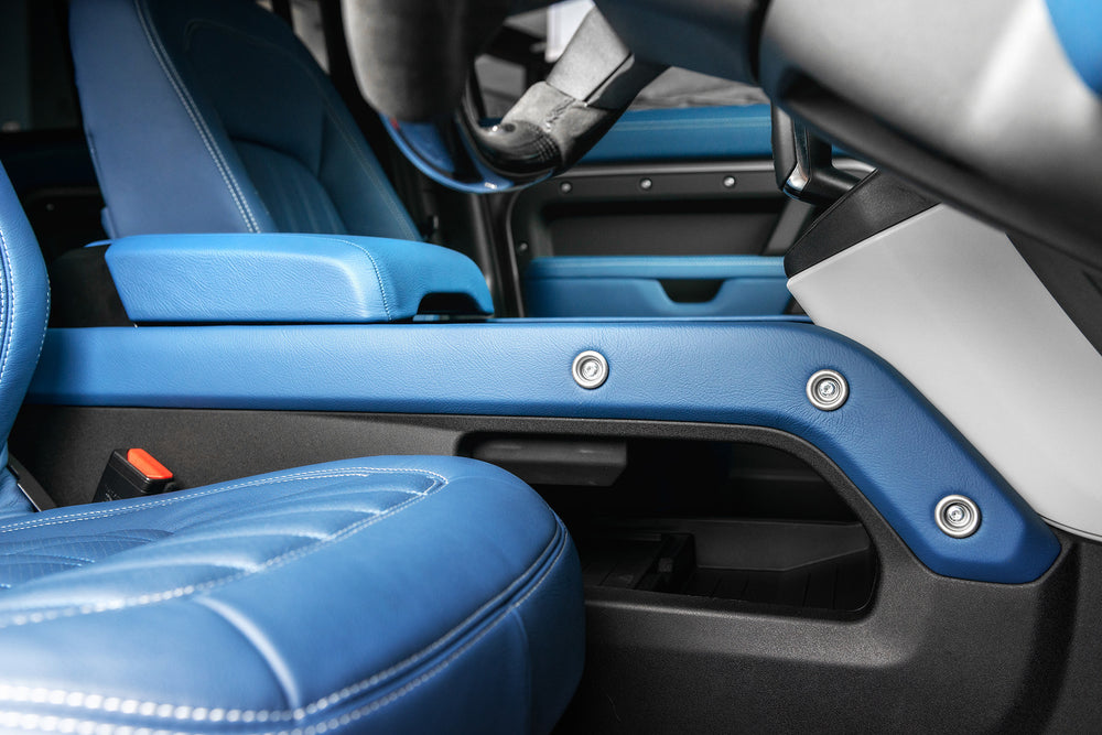 Land Rover Defender (2020-Present) Centre Console with Armrest ...
