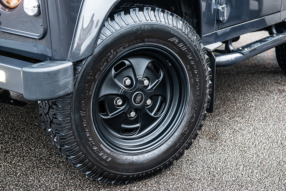 Land Rover Defender 90 (1991–2016) 50mm Suspension Lift Kit - Image 7