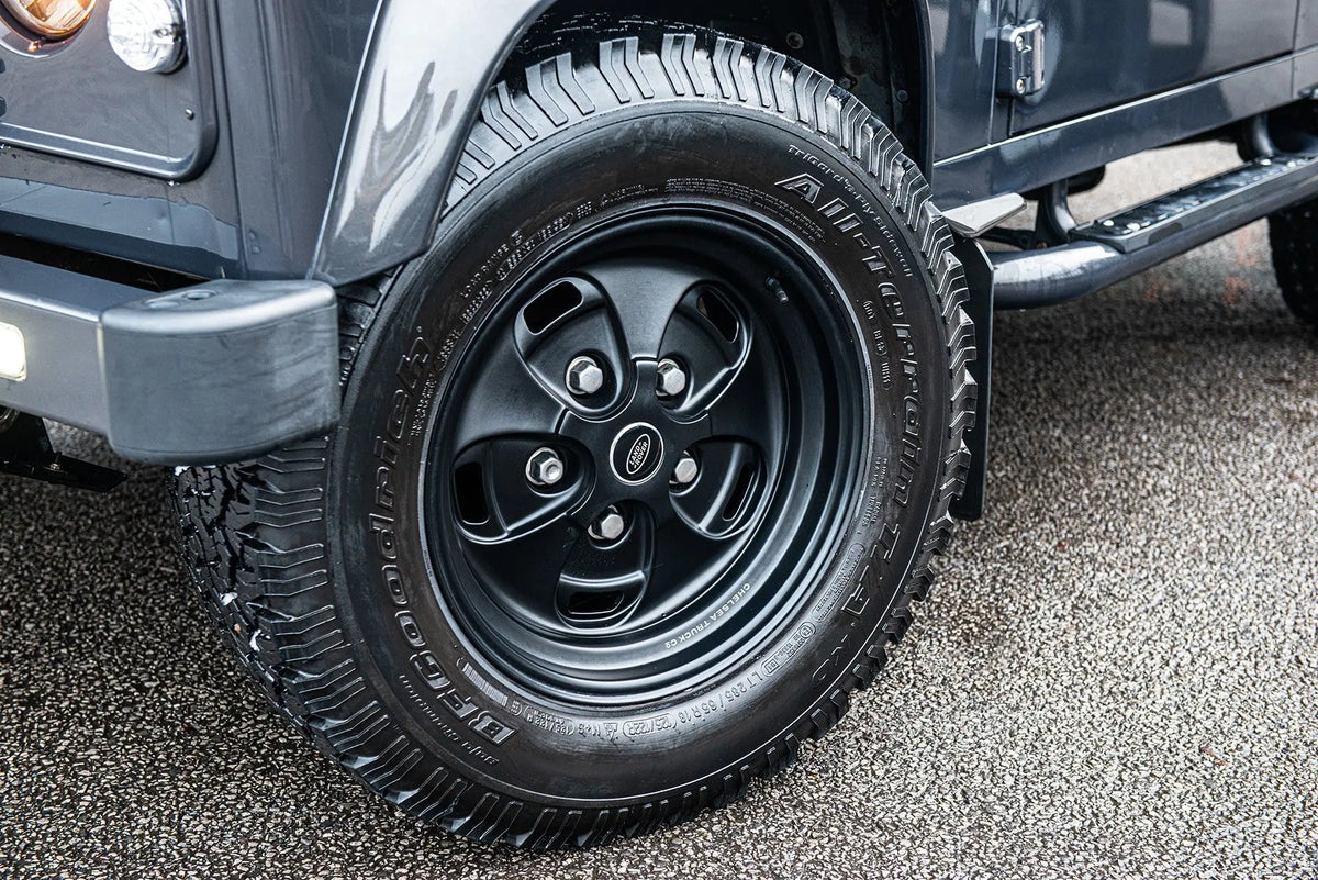 Land Rover Defender 90 50mm Suspension Lift Kit | Chelsea Truck Co ...