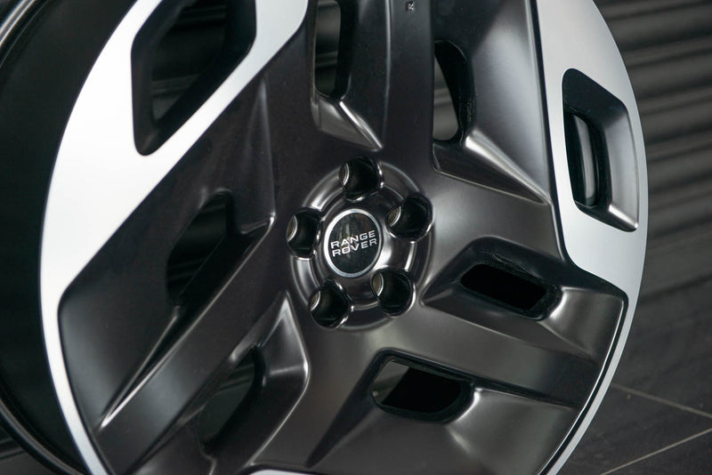 Land Rover Defender (2020-Present) Type 33 Forged Alloy Wheels - Image 5