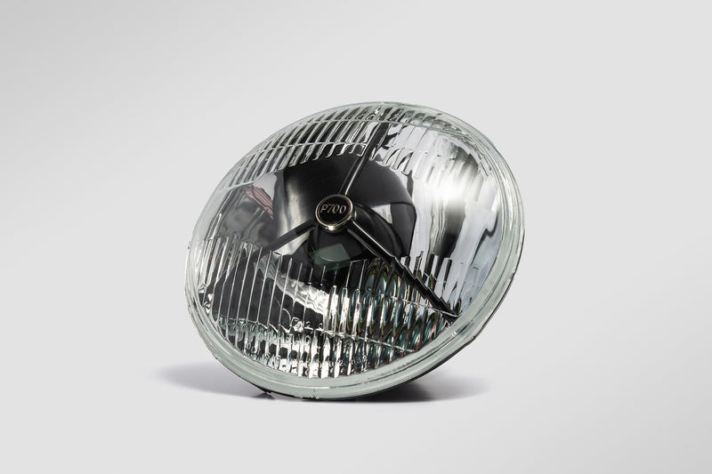 Land Rover Defender Retro Black Headlights (1991–2016) | Chelsea Truck Co. - Image 2