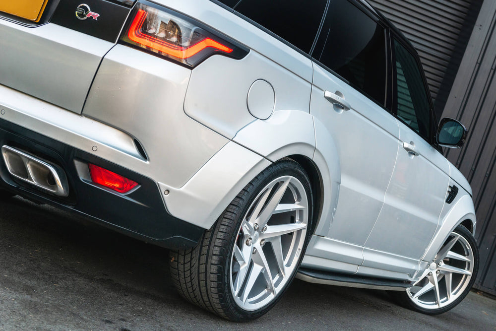 Pace Car Range Rover Sport SVR - Image 25