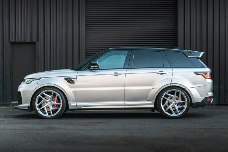 Pace Car Range Rover Sport SVR - Image 30