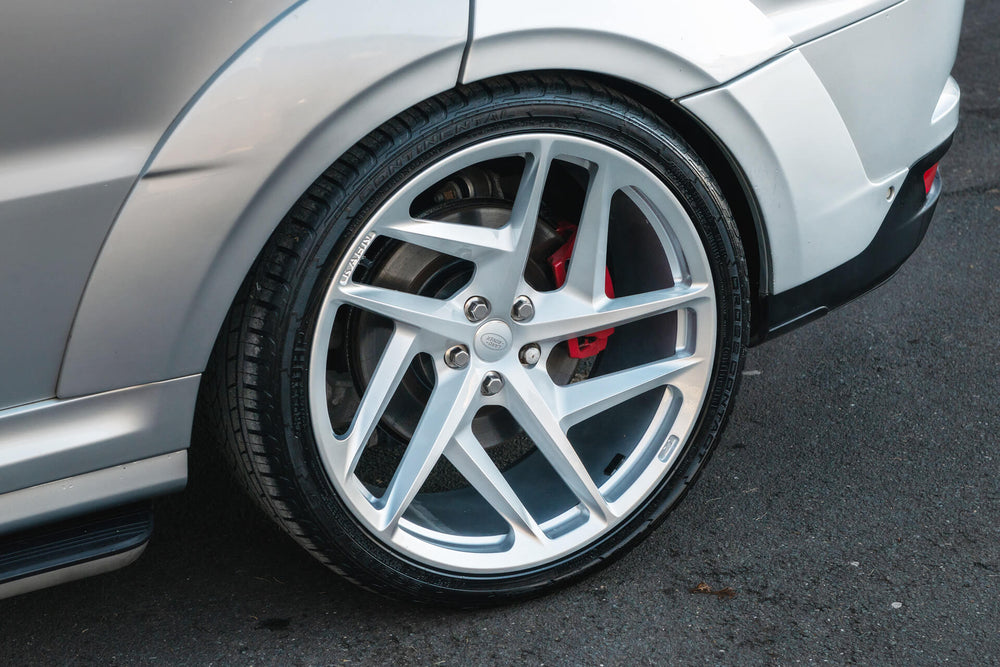Pace Car Range Rover Sport SVR - Image 32