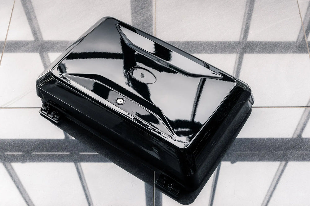 Land Rover Defender (2020-Present) Side-mounted Storage Box – Chelsea ...