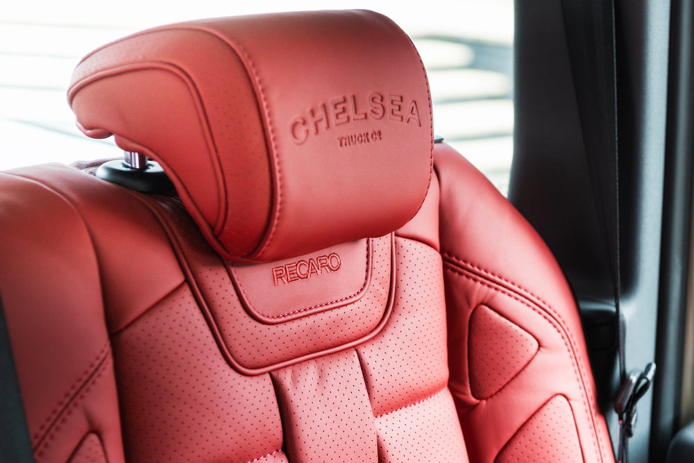 INEOS Grenadier (2023–Present) Comfort Leather Interior – Vermilion - Image 17
