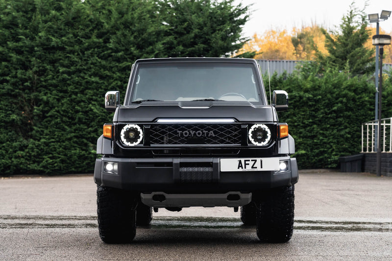 Front Grille with LED Lightbar for Toyota Land Cruiser 70 (2023–Present) - Image 7