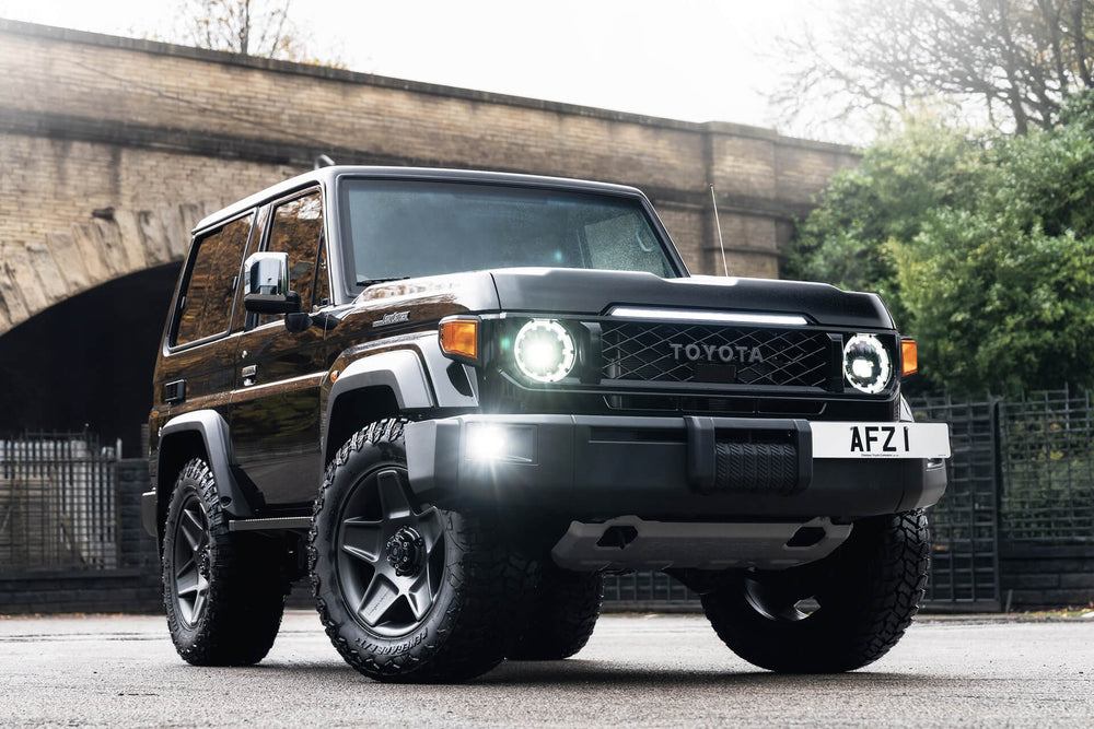 Front Grille with LED Lightbar for Toyota Land Cruiser 70 (2023–Present) - Image 22