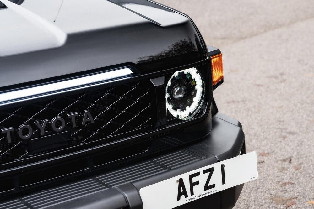 Front Grille with LED Lightbar for Toyota Land Cruiser 70 (2023–Present) - Image 16