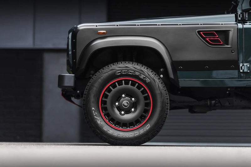 Land Rover Defender (1991-2016) Alloy Wheels - Huntsman 1945 Retro Classic Light - Image 11