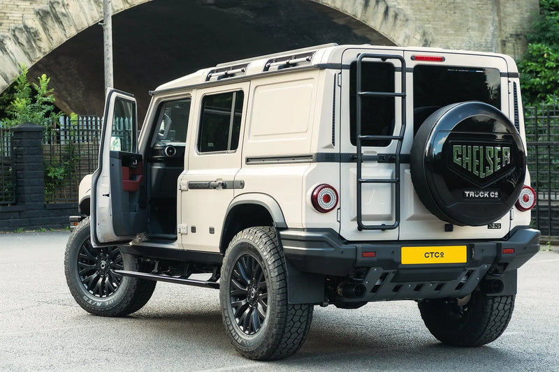 INEOS Grenadier (2023–Present) Electric Side Steps with LED Light Strips - Image 14